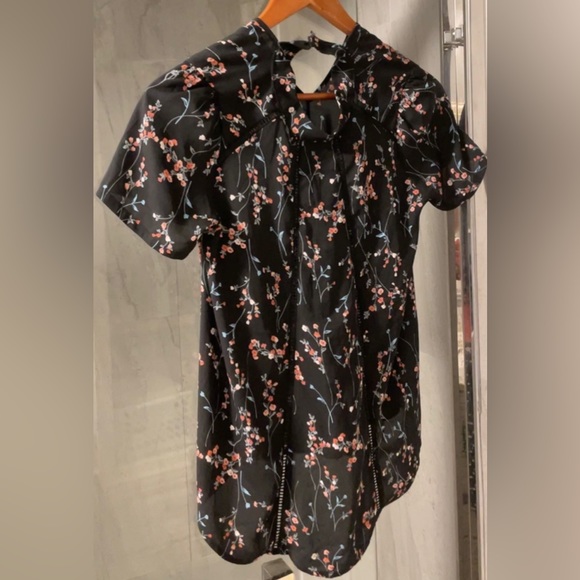 SIENNA SKY FLORAL BLOUSE, WOMEN’S SIZE XS - Picture 9 of 16